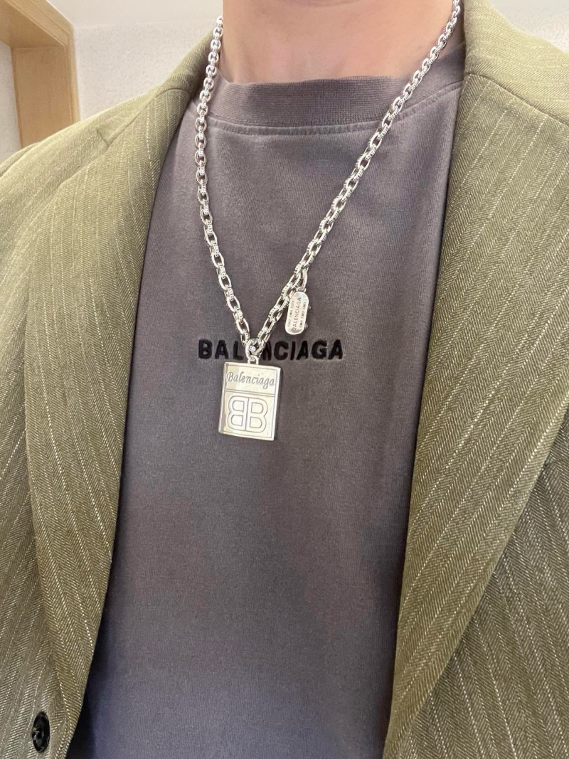 Ba1en*iaga necklaces